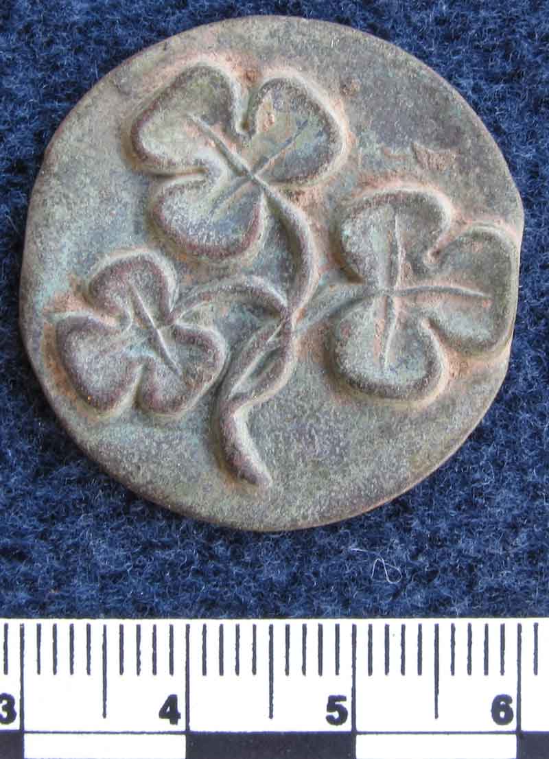 Shamrock buckle with three interwoven shamrocks, Bakers Flat, South Australia (courtesy of Susan Arthure).